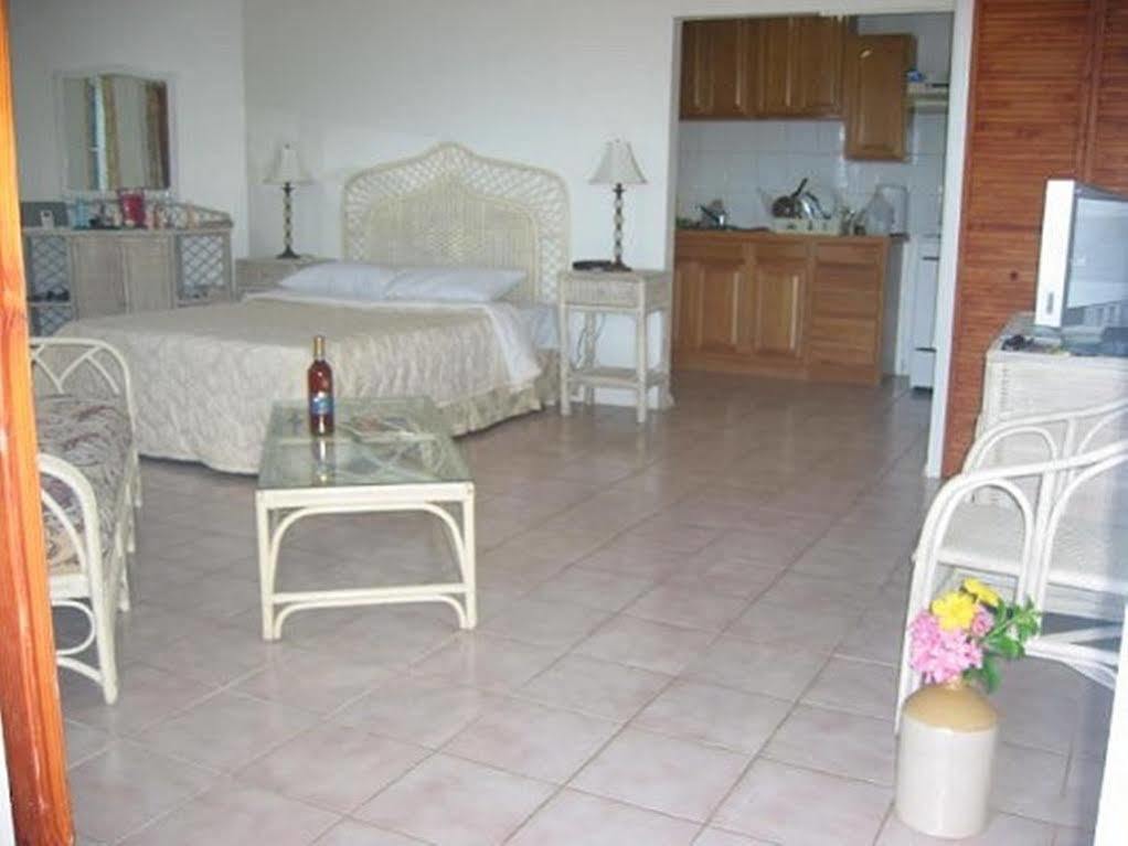 Inn La Galleria Five Islands Village Esterno foto